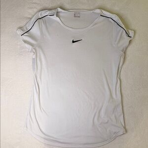 Nike Women's Tee